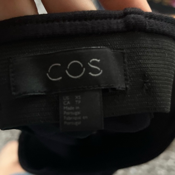 COS Black Peplum Mini Skirt - Picture 2 of 7